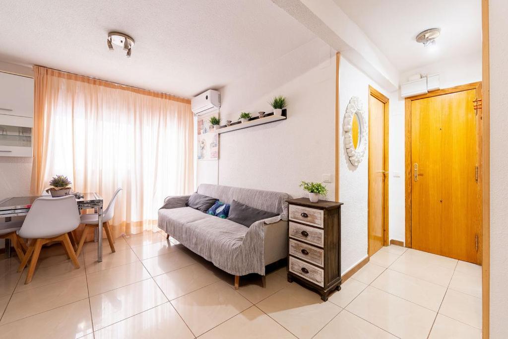 Apartamento En El Centro A Un Minuto De La Playa Бенидорм Экстерьер фото
