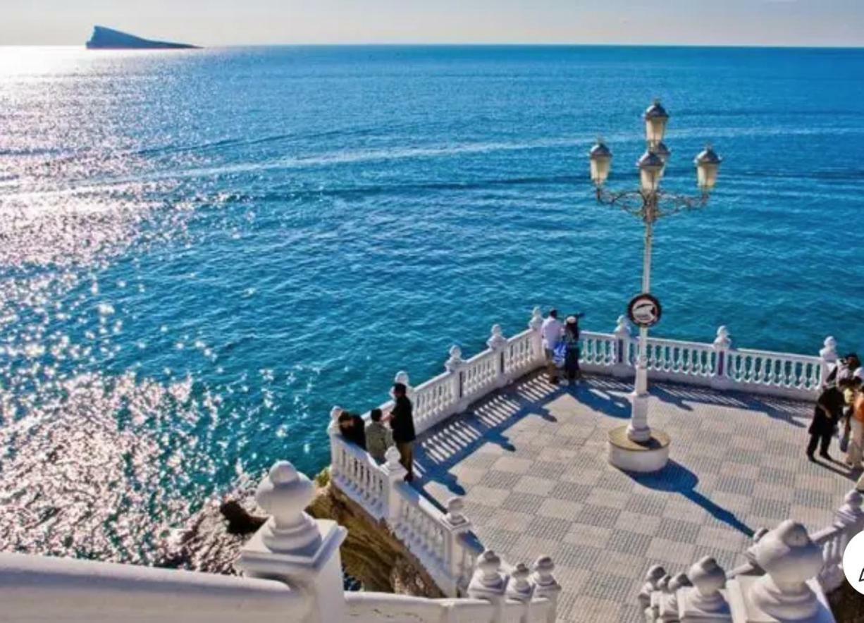 Apartamento En El Centro A Un Minuto De La Playa Бенидорм Экстерьер фото