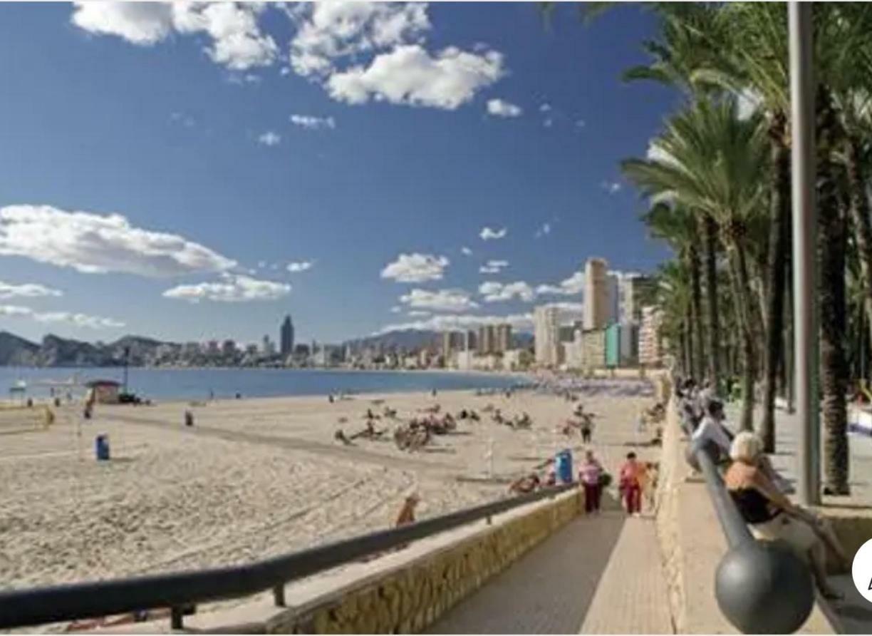 Apartamento En El Centro A Un Minuto De La Playa Бенидорм Экстерьер фото